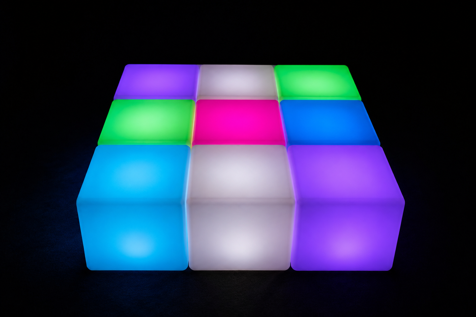 LUX Lounge Table